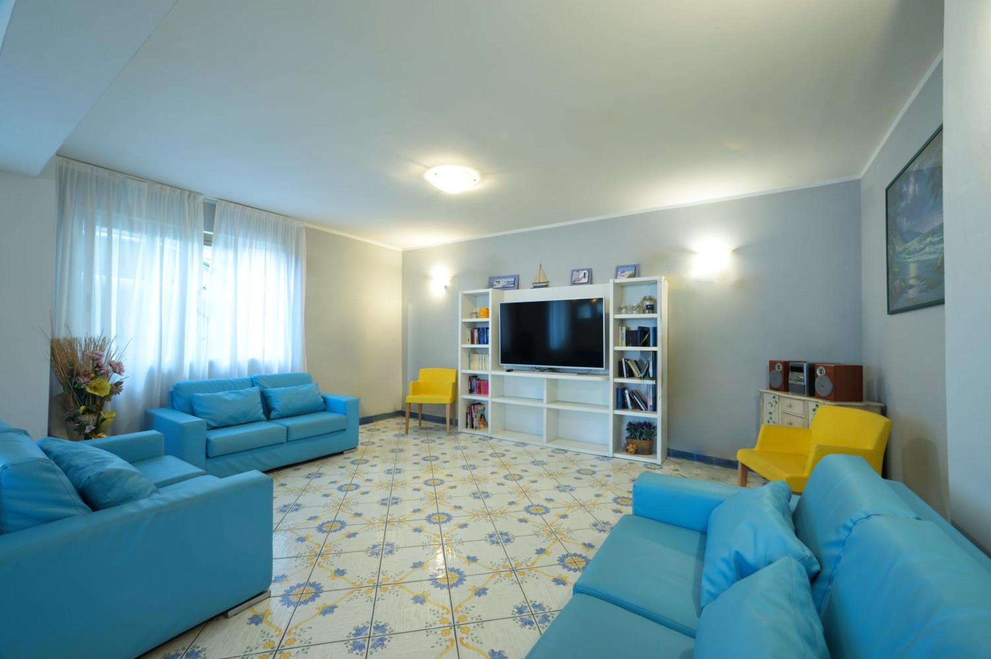 Hotel Delfino 라이구에글리아 외부 사진
