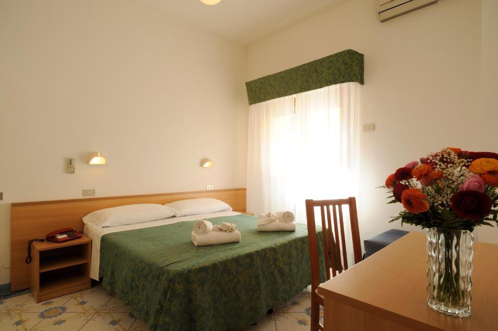Hotel Delfino 라이구에글리아 객실 사진